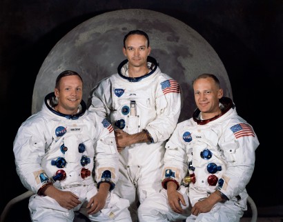 Apollo–11: Armstrong, Collins, Aldrin a futballháború és a „racionális és egzakt szellem diadalának” napjaiban