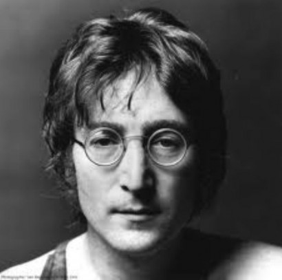 Minden, amit tudni akartál John Lennonról, de sose merted megkérdezni