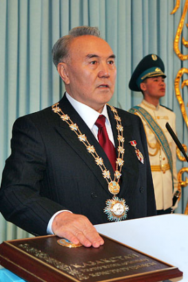 Nazarbajev, már 20 éve vezeti Kazahsztánt.