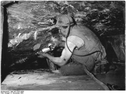 Német bányász az ötvenes évekből