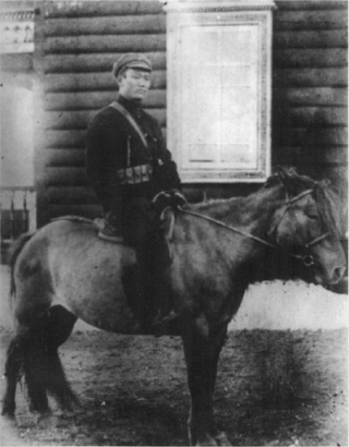 ’Szekercevitéz’ (D. Szühbátar, Д. Сүхбаатар), a mongolok nemzeti hőse