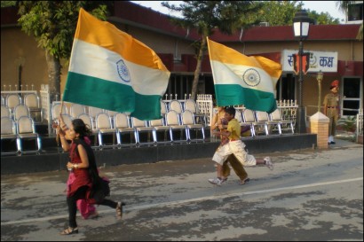 Ünneplő indiai gyerekek